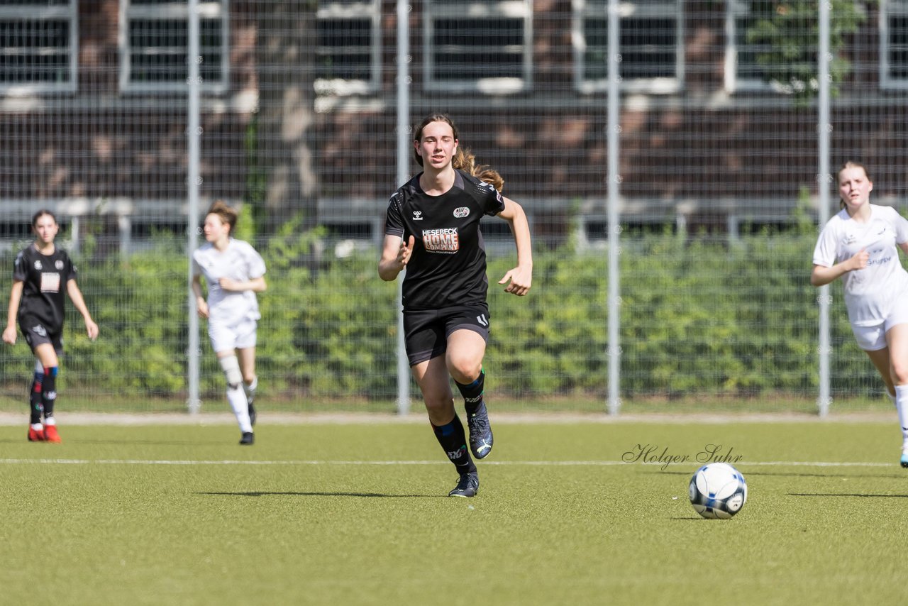 Bild 61 - wBJ Alstertal-Langenhorn - SV Henstedt-Ulzburg : Ergebnis: 4:1